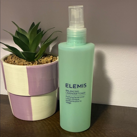 ELEMIS Other - ELEMIS Balancing Lavender Toner - Mint Green Bottle